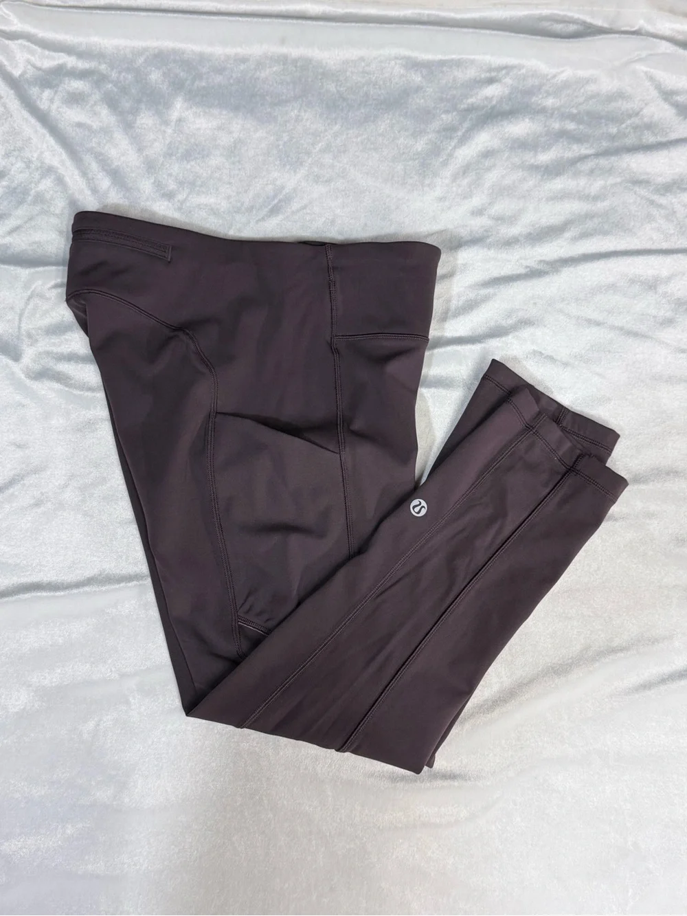 lululemon athletica dark plum High-Rise Side-Pocket Track Pants size 4